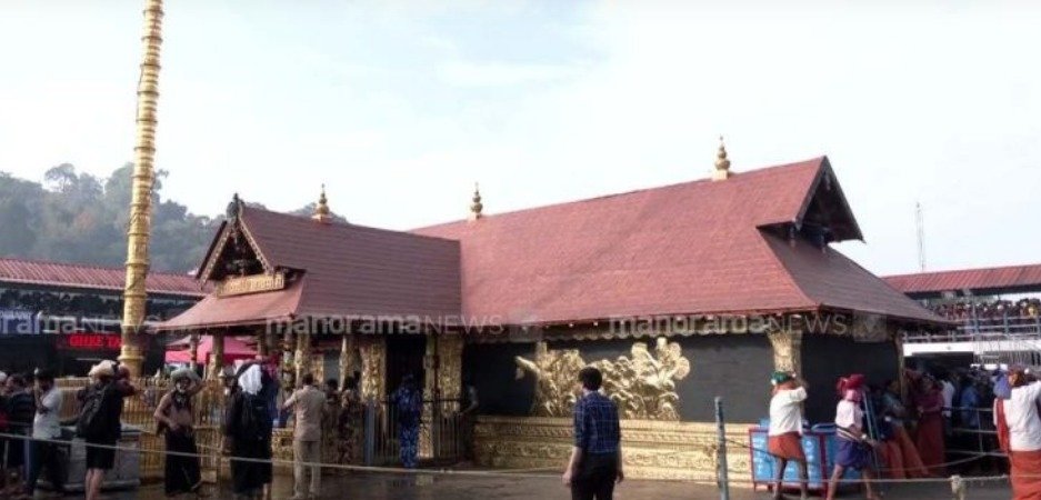 ശബരിമലയില്‍ ഭക്തര്‍ക്ക് തിരുവോണ സദ്യ മുടങ്ങി; സദ്യ നല്‍കിയെന്ന് ദേവസ്വം ബോർഡ്