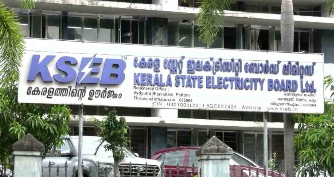 ഉയര്‍ന്ന വിലയ്ക്ക് വൈദ്യുതി വാങ്ങാന്‍ കെ.എസ്.ഇ.ബി; യൂണിറ്റിന് 12.50 രൂപ വരെ ആവശ്യപ്പെട്ട് വൈദ്യുതി കമ്പനികള്‍