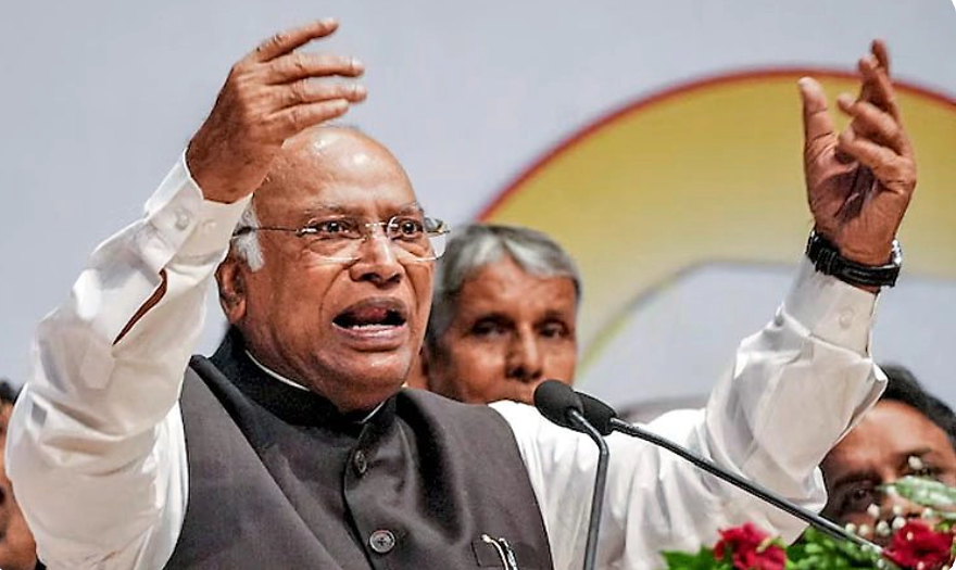 ಸಂಸತ್ ವಿಸರ್ಜಿಸಿ ಬ್ಯಾಲೆಟ್ ಪೇಪರ್‌ನಲ್ಲಿ ಚುನಾವಣೆ ನಡೆಸಲು ಬಿಜೆಪಿಗೆ ಧೈರ್ಯವಿದೆಯೇ? ಖರ್ಗೆ