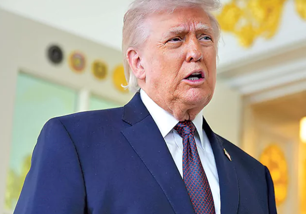 ఇలాంటి పోప్‌ నాకొద్దు: ట్రంప్‌