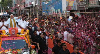 നാഗർകോവിലിനെ ഇളക്കിമറിച്ച് മോദിയുടെ റോഡ് ഷോ; ഒപ്പം എടപ്പാടി പളനിസ്വാമിയും