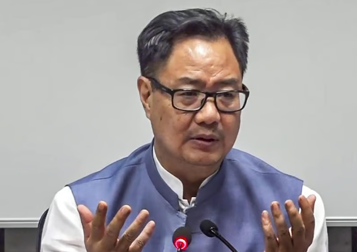 “தொகுதி மறுவரையறை குறித்து வதந்திகளை பரப்ப வேண்டாம்” - கிரண் ரிஜிஜு