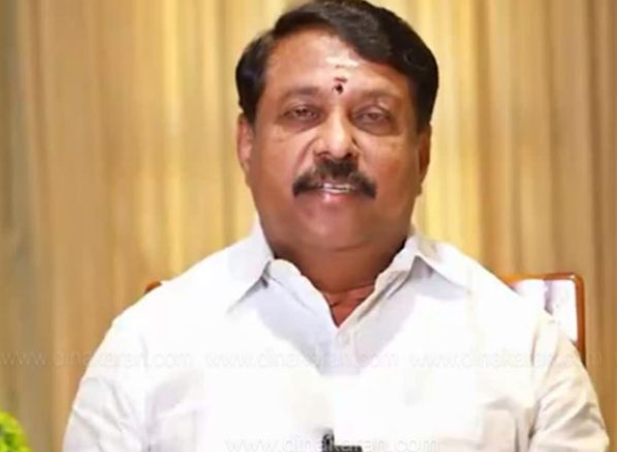 விஜய் எங்களுக்கு பொருட்டே இல்லை: சொல்கிறார் நயினார்