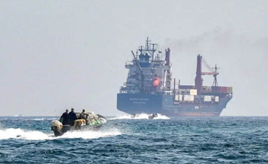 ഹോർമുസ് പൂർണമായും തുറന്നു; ഇറാന്റെ വമ്പൻ പ്രഖ്യാപനം, അന്താരാഷ്ട്ര വ്യാപാര മേഖലയ്ക്ക് ആശ്വാസം