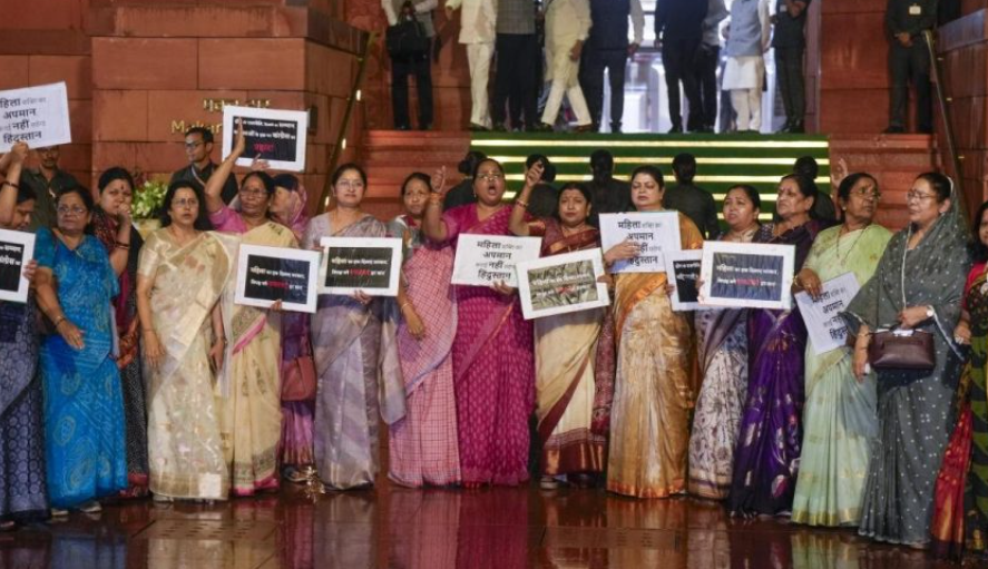 ഭരണഘടനാ ഭേദഗതി ബില്ലിലെ പരാജയം; ഇന്ത്യ സഖ്യത്തിനെതിരെ പ്രചാരണത്തിന് ബിജെപി