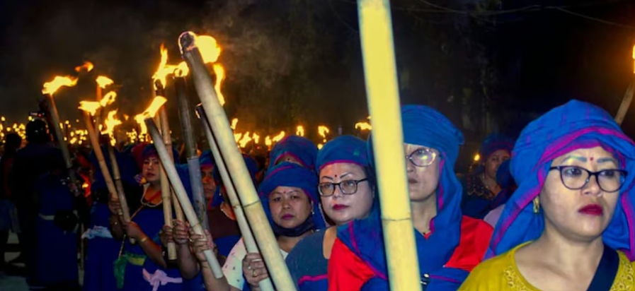 குண்டுவீச்சில் பிஞ்சுக் குழந்தைகள் பலி.. மணிப்பூரில் வன்முறை - 5 நாள் முழு அடைப்பு