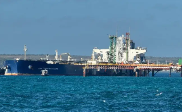 చమురు కోసం.. రష్యా బీమా సంస్థలకు భారత్‌ అవకాశం