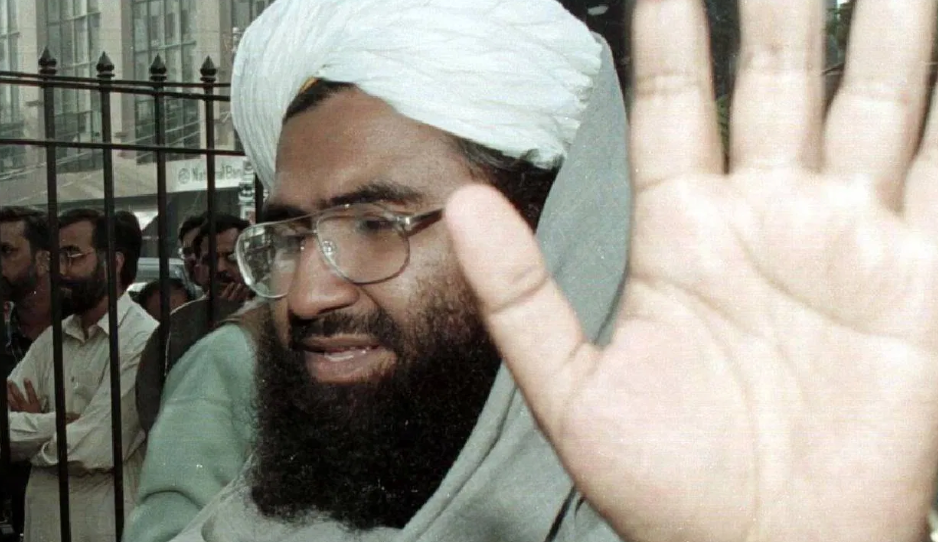 ಆಪರೇಷನ್ ಸಿಂಧೂರ್ ಅಬ್ಬರ, ಪಾಕ್ ಉಗ್ರರ ಕೋಟೆಗೆ ಲಗ್ಗೆ, ಒಂದು ವರ್ಷವಾದ್ರೂ ಹೊರಬರಲು ಹೆದರುತ್ತಿದ್ದಾರೆ ಸಯೀದ್-ಅಜರ್