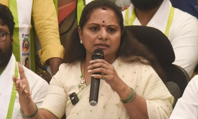 బీఆర్ఎస్ ఉత్త కథలు చెబితే.. కాంగ్రెస్ పిట్ట కథలు చెప్పింది : క‌ల్వ‌కుంట్ల కవిత