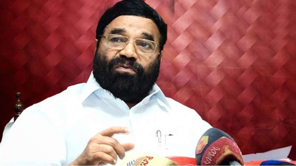 ‘തൃശൂർ പൂരം സംബന്ധിച്ച അന്തിമ തീരുമാനം നാളെ, ദേവസ്വങ്ങളുടെ അഭിപ്രായം കേട്ട് ഉചിതമായ തീരുമാനമെടുക്കും’; വി എൻ വാസവൻ