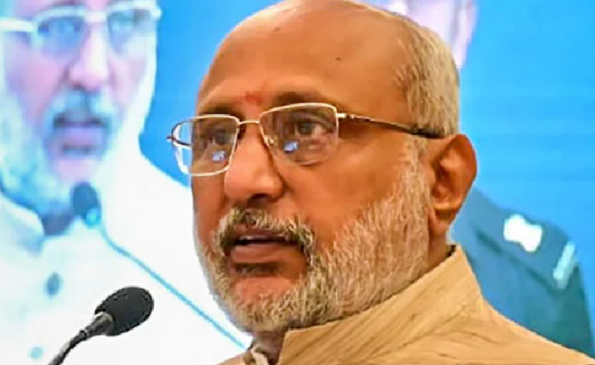 എഎപി എംപിമാരുടെ ലയനം അംഗീകരിച്ച് രാജ്യസഭാ അധ്യക്ഷൻ