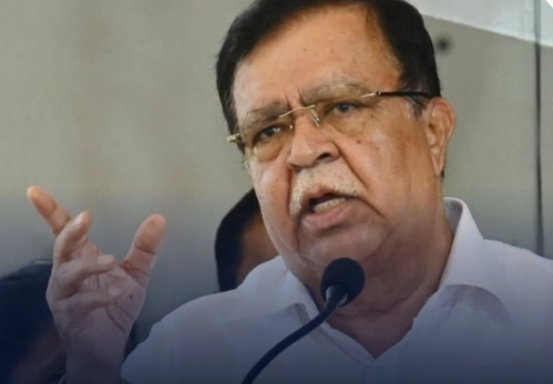 'ಡಿಕೆಶಿಗೆ ಸಿಎಂ ಕುರ್ಚಿ ಮೇಲೆ ಸ್ವಲ್ಪ ಜಾಸ್ತಿಯೇ ಆಸೆ ಇದೆ; ಸಿಎಂ ಬದಲಾವಣೆ ಕುರಿತು ರಾಜಣ್ಣ ಹೇಳಿಕೆ ರಾಜಕೀಯ ಸಂಚಲನ