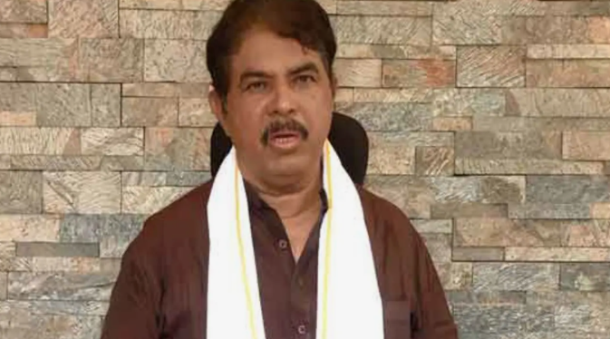2028ಕ್ಕೆ ರಾಜ್ಯ ಬಿಜೆಪಿಯಿಂದಲೂ ಗ್ಯಾರಂಟಿ? 'ಮುಳ್ಳನ್ನ ಮುಳ್ಳಿನಿಂದ್ಲೇ ತೆಗಿತೀವಿ' ಅಂದಿದ್ಯಾಕೆ ಆರ್ ಅಶೋಕ್?