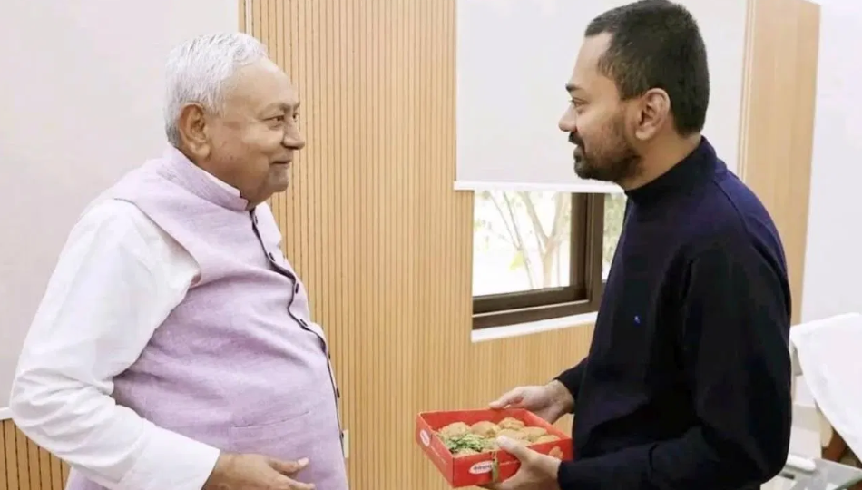 ಬಿಹಾರ ರಾಜಕೀಯದಲ್ಲಿ ಹೊಸ ಪರ್ವ: ಸಂಪುಟ ಸೇರಿದ ನಿತೀಶ್ ಪುತ್ರ ನಿಶಾಂತ್, 31 ನಾಯಕರಿಂದ ಮಂತ್ರಿಗಳಾಗಿ ಪ್ರಮಾಣ ವಚನ