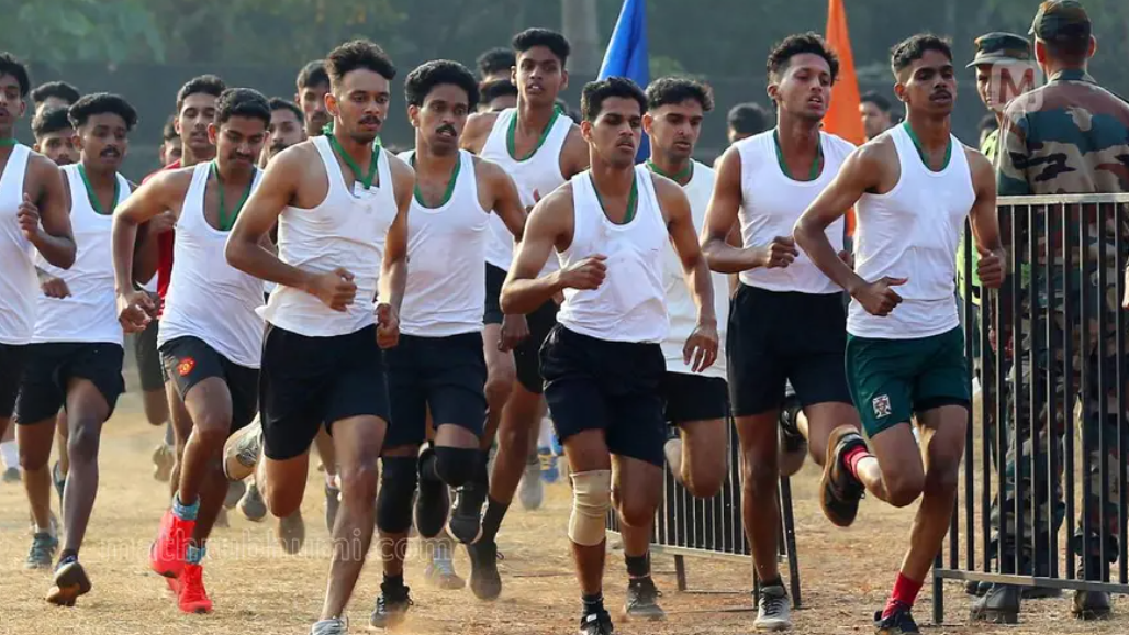 അഗ്നിവീറിന് സൈനിക പെൻഷന് അർഹതയില്ലെന്ന് കേന്ദ്രം ബോംബെ ഹൈക്കോടതിയിൽ