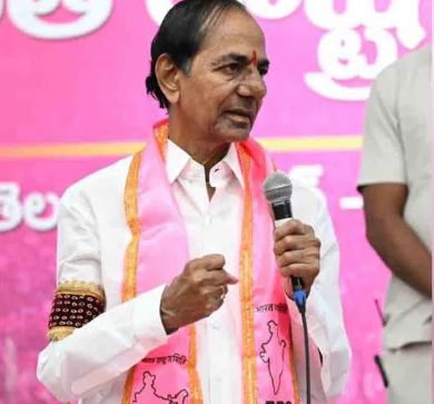 KCR | ఎర్రవెల్లి నివాసంలో బీఆర్ఎస్ అధినేత కేసీఆర్‌ అధ్యక్షతన కీలక సమావేశం.. వీడియో