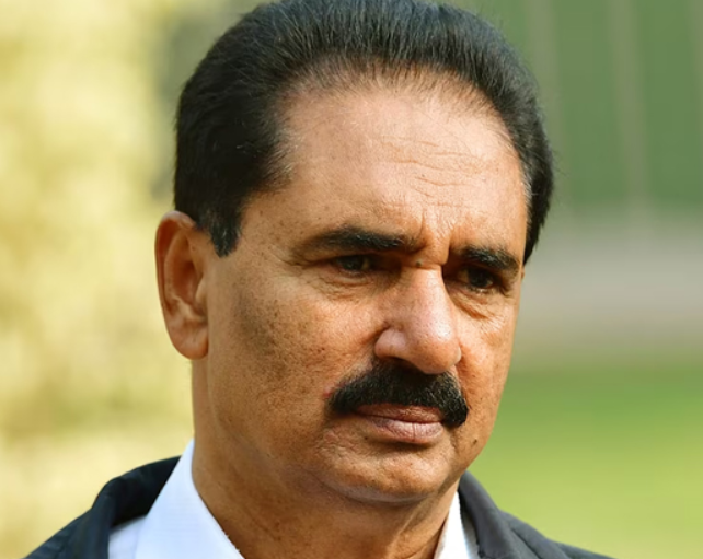 ‘ഈ രീതി യുഡിഎഫിന് ഗുണം ചെയ്യില്ല, വോട്ടർമാർ നിരാശയിൽ’: കോൺ​ഗ്രസിനെതിരെ എൻ കെ പ്രേമചന്ദ്രൻ എംപി, എം എം ഹസനെതിരെയും രൂക്ഷ വിമർശനം