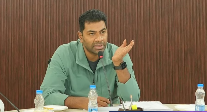நேரு உள்விளையாட்டு அரங்கில் விளையாட்டு வீரர்கள் தன்னை நேரில் அணுகலாம்: அமைச்சர் ஆதவ் அர்ஜுனா
