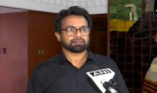 ബിജെപിയേക്കാൾ ഭയം ബാധിച്ചവർ ഈ ലോകത്ത് ഉണ്ടാകില്ല', വിമർശിച്ച് ജോണ്‍ ബ്രിട്ടാസ്