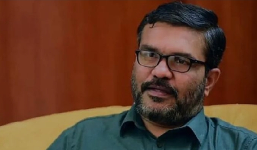 അധികാര വരൾച്ചയ്ക്കുശേഷം ഭരണം പിടിച്ചതിന്റെ രാഷ്ട്രീയവെറി പാവപ്പെട്ടവരോട് തീർക്കുകയല്ല വേണ്ടത്: എം ബി രാജേഷ്