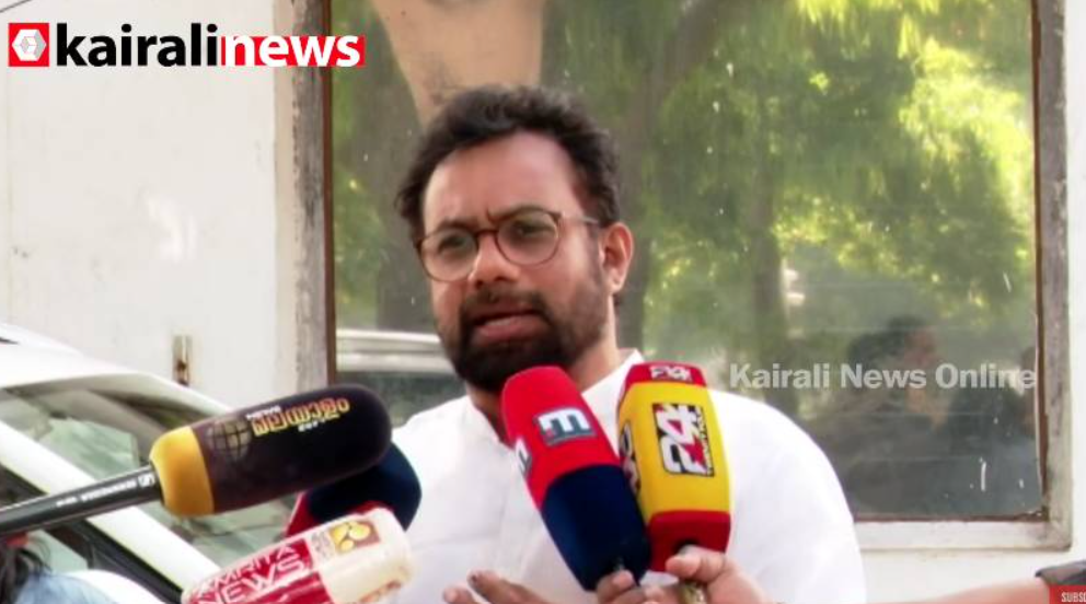 യുഡിഎഫ് ഭരണം എങ്ങനെയാണ് ജനങ്ങളെ ബാധിക്കാൻ പോകുന്നത് എന്നതിന്റെ ലക്ഷണം കണ്ടുകൊണ്ടിരിക്കയാണ് : ഡോ ജോൺ ബ്രിട്ടാസ് എംപി