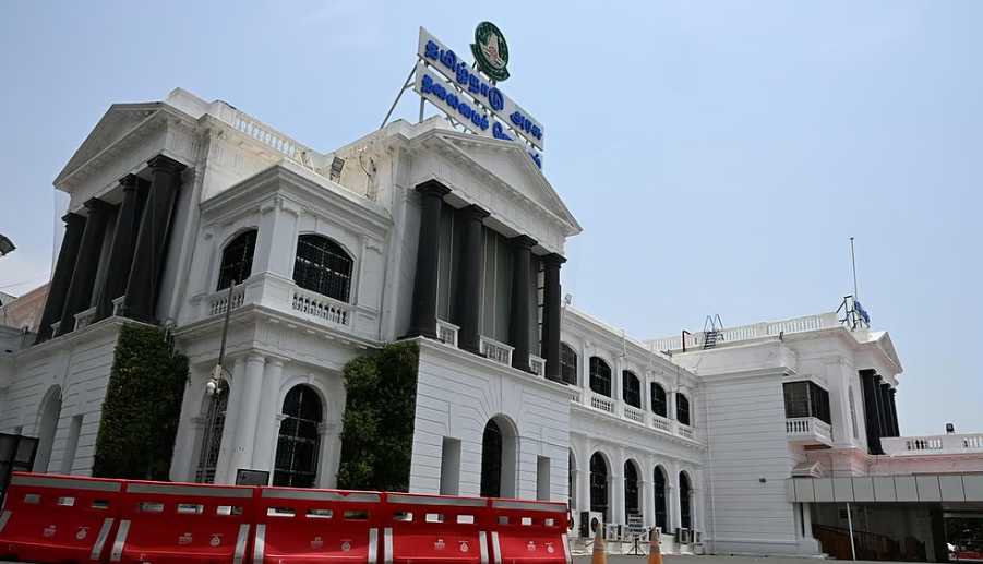 அரசுத் துறைகளில் 100-க்கும் மேற்பட்ட குறுகிய கால டெண்டர்கள் ரத்து