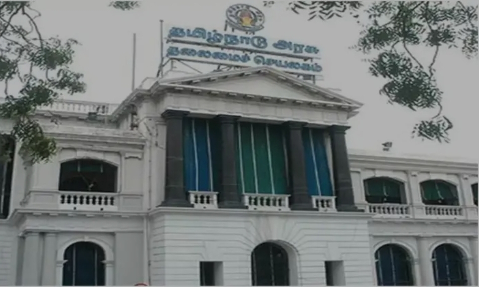 தமிழக அரசின் அதிரடி உத்தரவு! இனி காலை 10 மணிக்குள் ஆபீஸ் வரணும் - அடையாள அட்டை அணிவதும் கட்டாயம்!