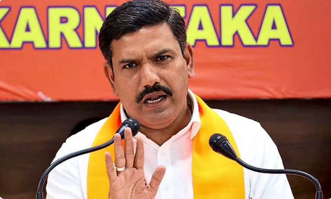ಗ್ಯಾರಂಟಿ ಯೋಜನೆಗಳಿಂದ ಕಾಂಗ್ರೆಸ್ ಸರ್ಕಾರ ತನ್ನ ಕೈ ಕಟ್ಟಿಹಾಕಿಕೊಂಡಿದೆ: ಬಿ.ವೈ ವಿಜಯೇಂದ್ರ