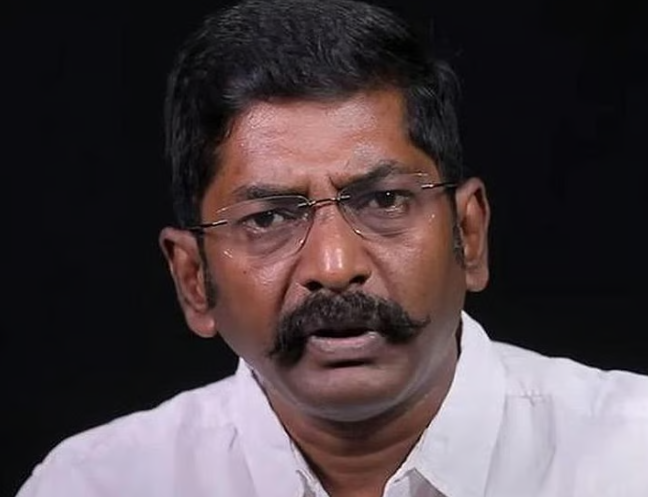 சவுக்கு சங்கர் மீதான வழக்கில் குற்றப்பத்திரிகை தாக்கல் செய்ய நீதிமன்றம் இடைக்கால தடை