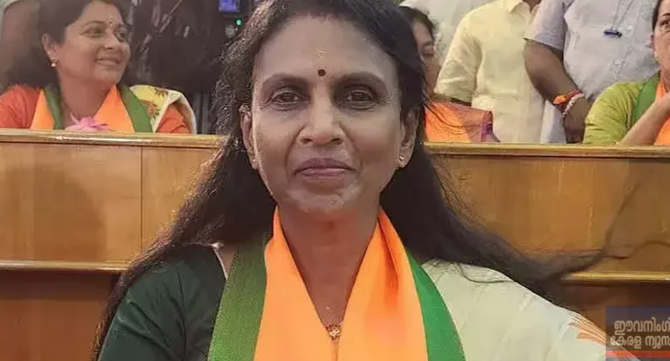 ‘പറഞ്ഞു പറഞ്ഞ് ആടിനെ പട്ടിയാക്കി’; ആർത്തവാവധി വിവാദത്തിൽ പ്രതികരണവുമായി ആർ. ശ്രീലേഖ