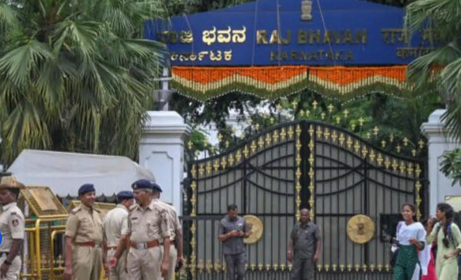 ಬೆಂಗಳೂರಿಗರೇ ಗಮನಿಸಿ: ಸಿಎಂ ಪದಗ್ರಹಣದ ಹಿನ್ನೆಲೆ ನಾಳೆ ನಗರದ ಈ ರಸ್ತೆಗಳ ಸಂಚಾರದಲ್ಲಿ ಮಾರ್ಪಾಡು