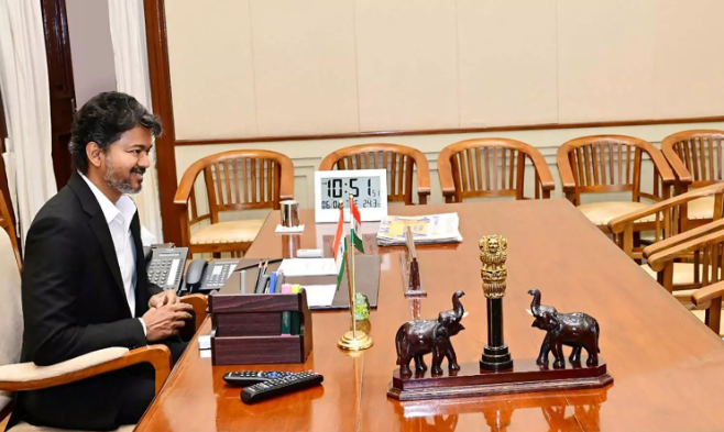తమిళనాడు కూటమిలో కీలక పరిణామం..కాంగ్రెస్‌కు రాజ్యసభ స్థానం కేటాయించిన సీఎం విజయ్