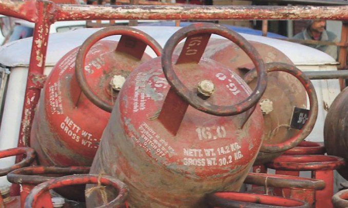 LPG; ಗೃಹ ಬಳಕೆಯ ಎಲ್‌ಪಿಜಿ ಸಿಲಿಂಡರ್ ಬೆಲೆ ಮತ್ತೆ ಏರಿಕೆ
