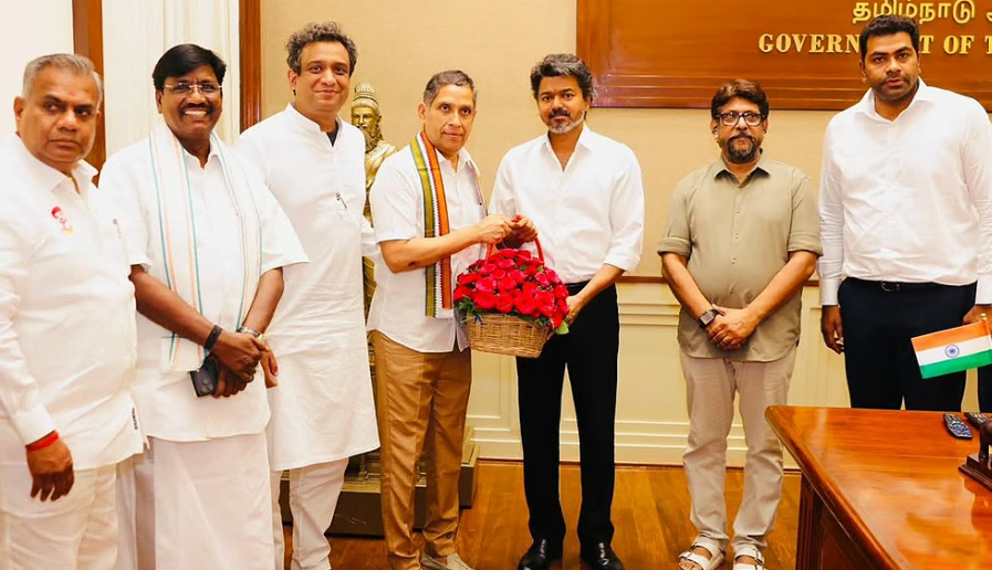 உச்ச நீதிமன்றம், உயர் நீதிமன்றங்களில் அரசு வழக்கறிஞர்களாக 204 பேருக்கு பதவி கேட்கும் காங்கிரஸ்
