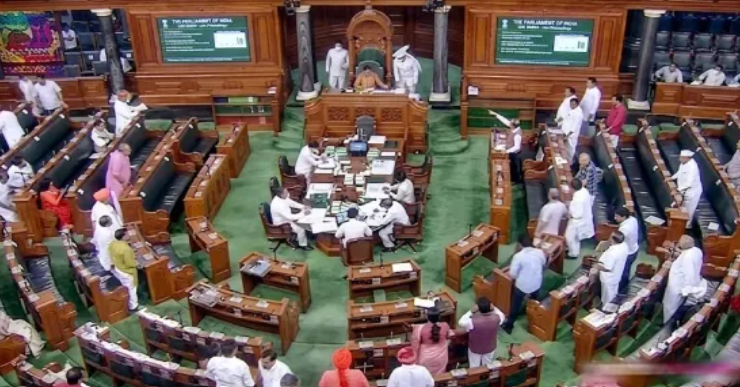 ലോക്‌സഭയിൽ മൂന്നിൽ രണ്ട് ഭൂരിപക്ഷം ഉറപ്പാക്കാൻ എൻഡിഎ നീക്കം; തൃണമൂൽ വിമതർ തുണയാവുമോ?