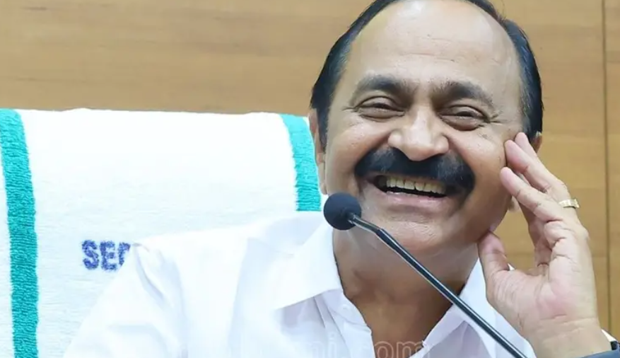 ‘പ്രിയദർശിനി’ 15-ാം തീയതി മുതൽ; KSRTC ബസിലെ സ്ത്രീകളുടെ സൗജന്യയാത്ര ആദ്യം ഓർഡിനറിയിൽ മാത്രം