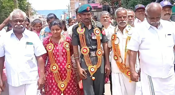 ‘கீர்த்தி சக்ரா’ விருது பெற்ற கம்பம் ராணுவ வீரருக்கு சொந்த ஊரில் உற்சாக வரவேற்பு