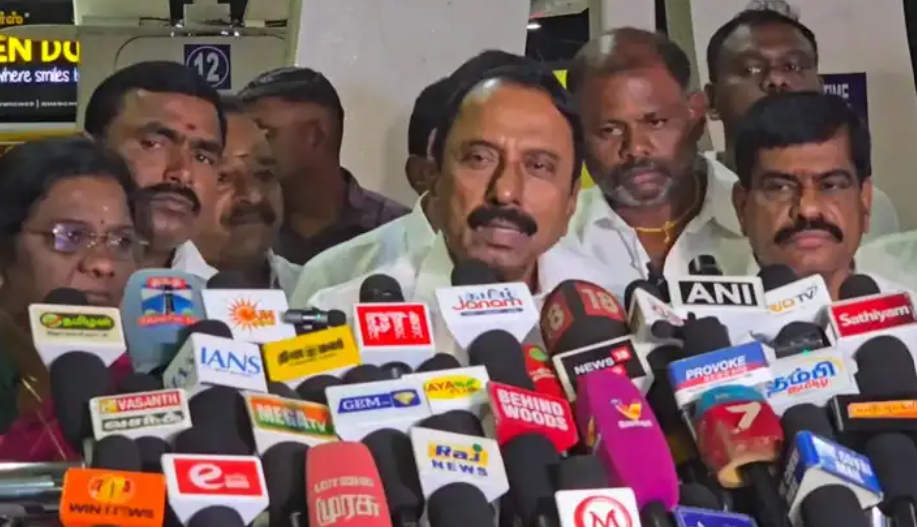 தேர்தல் தேதி வரட்டும்... வேட்பாளரைத் தலைவர் விஜய் முடிவு செய்வார்..! - அமைச்சர் செங்கோட்டையன் ஓபன் டாக்!