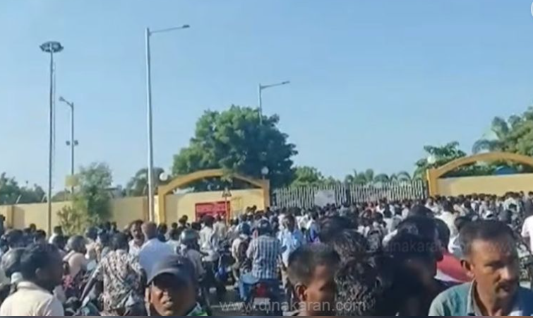 திருநெல்வேலி மாவட்டம் கூடங்குளம் அணுமின் நிலையத்தை முற்றுகையிட்டு உள்ளூர் மக்கள் போராட்டம்