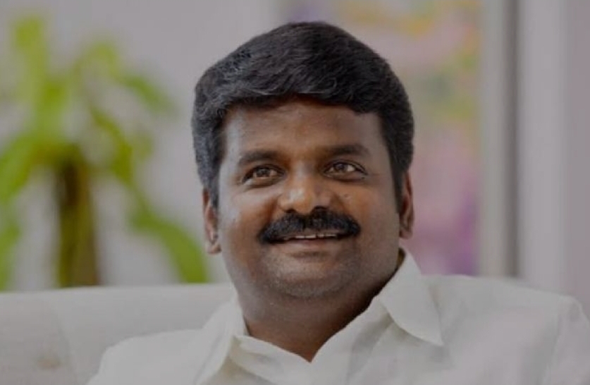 അണ്ണാഡിഎംകെയിൽ വീണ്ടും പൊട്ടിത്തെറി; സി വിജയഭാസ്കർ എംഎൽഎ സ്ഥാനം രാജി വച്ചു