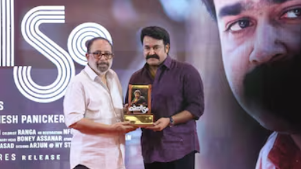 വീണ്ടും രണ്ടു മാർക്കിന്റെ കഥ ആവർത്തിച്ച് മോഹൻലാൽ; 'കിരീടം' ഓർമകളിൽ ലാലേട്ടൻ