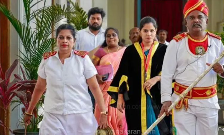 அரசின் சாதனைகள் இடம்பெறலாம்; கட்சி விளம்பரம் கூடாது - சென்னை மேயர் பிரியா