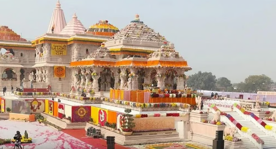 ராமர் கோயில் காணிக்கை திருட்டு வழக்கில் 8 பேர் கைது - அறக்கட்டளை நிர்வாகிகள் ராஜினாமா