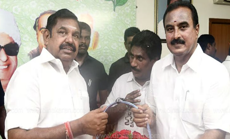 எடப்பாடி பழனிசாமி சுயநலமாகச் செயல்படுவதாகக் கூறி, அதிமுகவில் இருந்து முன்னாள் அமைச்சர் எம்.எஸ்.எம். ஆனந்தன் விலகல்