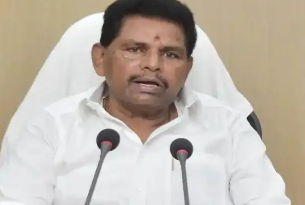முன்னாள் அமைச்சர் அனிதா ராதாகிருஷ்ணன் கைது..!!!
