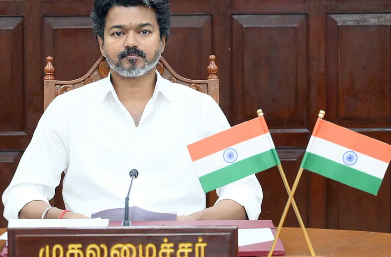 தமிழகத்தில் ஏற்படும் சாலை விபத்துகளை குறைக்க தனி செயல் திட்டம் - முதலமைச்சர் விஜய் உத்தரவு