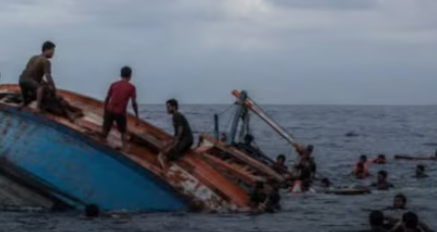 മ്യാൻമർ തീരത്ത് റോഹിങ്ക്യൻ അഭയാർത്ഥികൾ‌ യാത്ര ചെയ്ത രണ്ട് ബോട്ടുകൾ മറിഞ്ഞ് 500ലധികം പേർ മരിച്ചതായി റിപ്പോർട്ട്