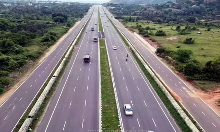 திருவான்மியூர் - உத்தண்டி உயர்மட்ட சாலை திட்ட செலவை ரூ.600 கோடி வரை குறைக்க தொழில்நுட்ப குழு முடிவு