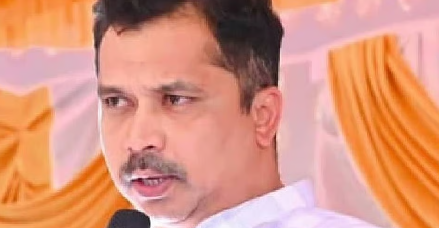 ಸಚಿವ ಸಂಪುಟ ವಿಸ್ತರಣೆ: ನನಗೆ ಕೊಡಿ ಇಲ್ಲ ನಮ್ಮಪ್ಪಂಗೆ ಕೊಡಿ- ರಾಜೇಂದ್ರ; ರಾಜ್ಯದಲ್ಲಿ ಉಪ ಮುಖ್ಯಮಂತ್ರಿಗಳ ಸಂಖ್ಯೆ ಮೂರಕ್ಕೇರುವ ಸಾಧ್ಯತೆ!