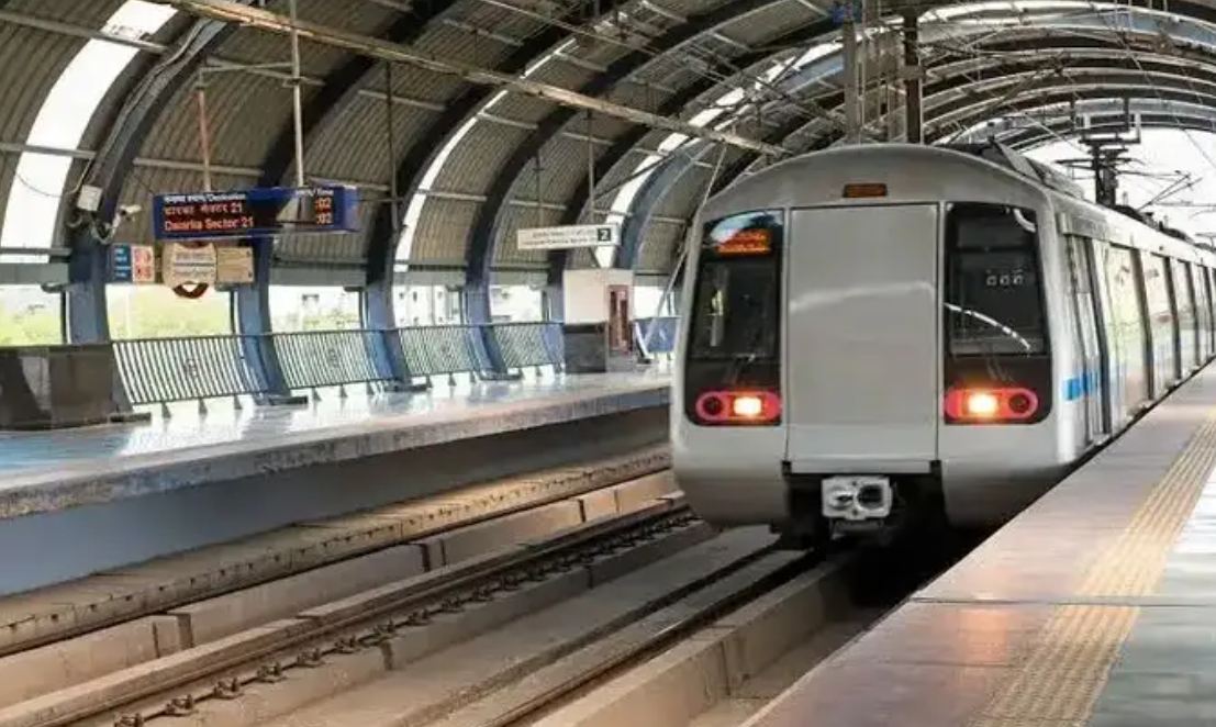 மக்கள் அவதி..!! 2வது நாளாக 16 மெட்ரோ நிலையங்கள் மூடல்..!!